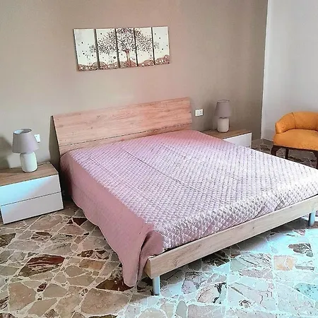 Little Italy Apartment Castellammare del Golfo Exterior photo