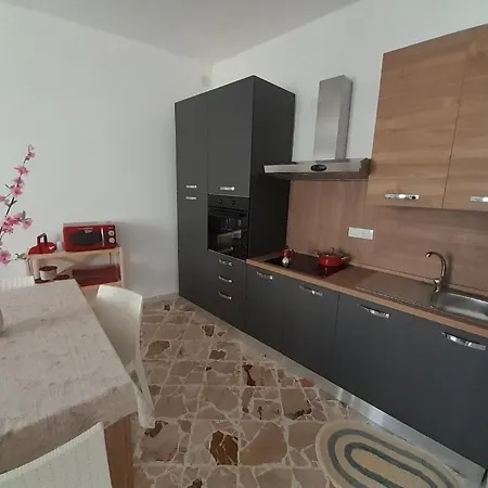 Little Italy Apartment Castellammare del Golfo Exterior photo