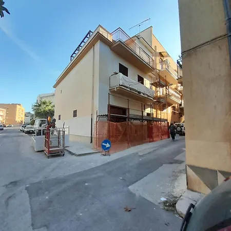 Little Italy Apartment Castellammare del Golfo Exterior photo